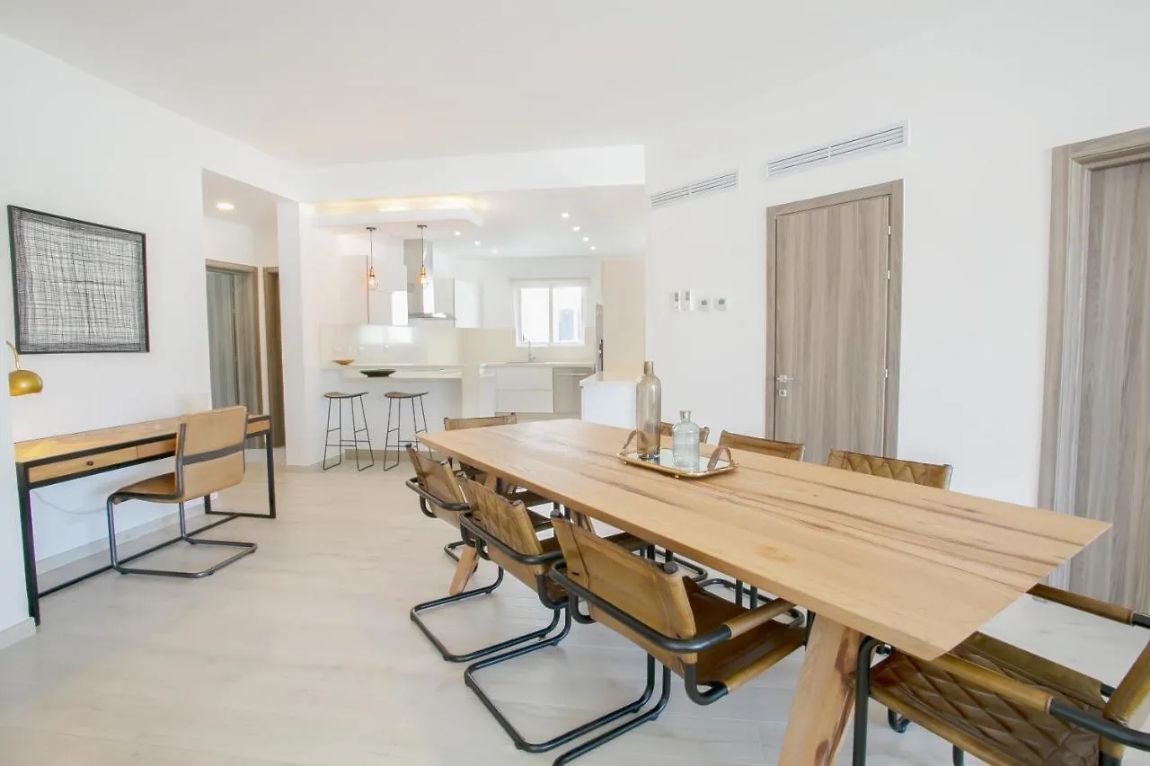 Apartment Destination Jelly / Playa Coral Condo Punta Cana