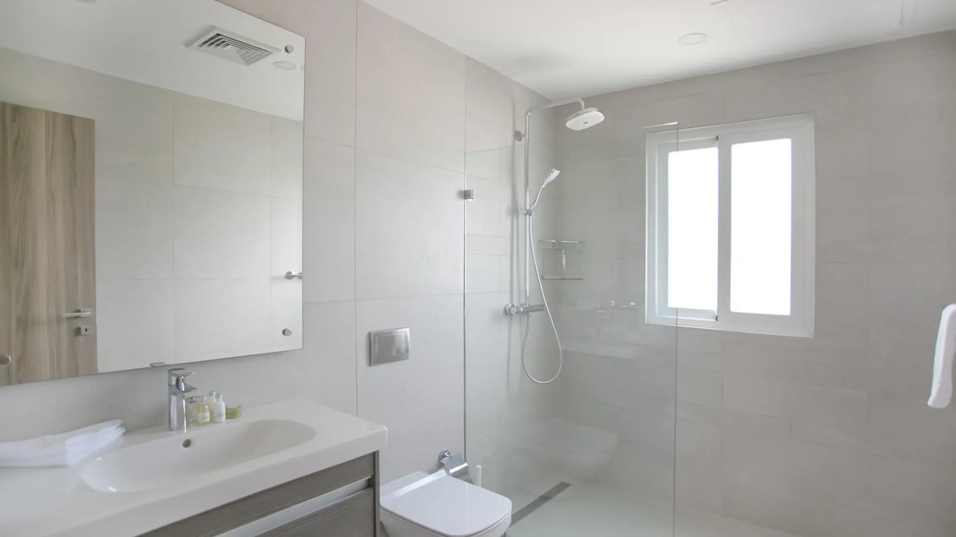 Apartment Destination Jelly / Playa Coral Condo Punta Cana
